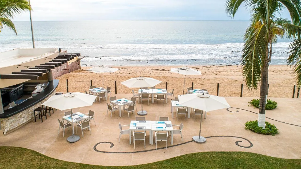 Park Royal Beach Mazatlan 3*,