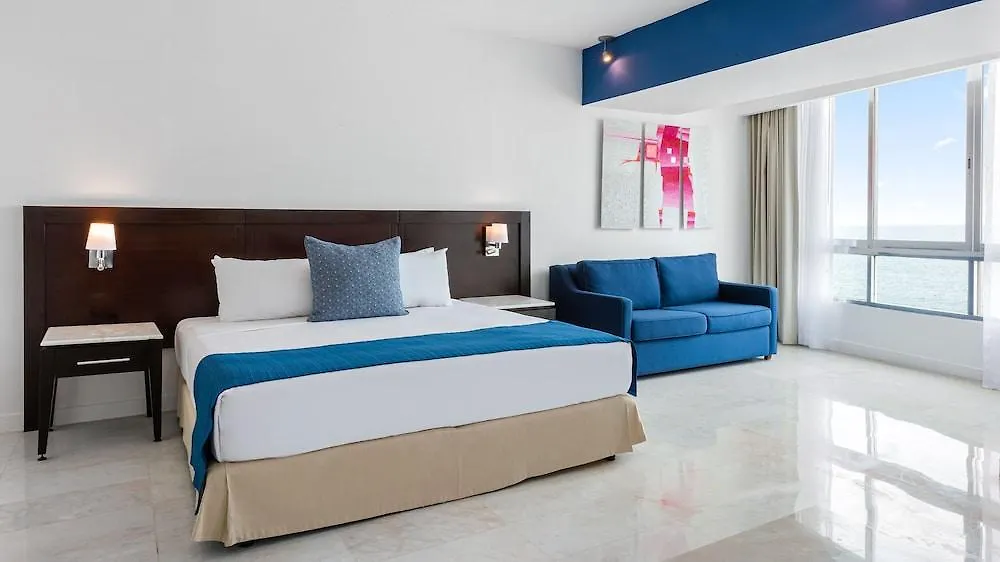 Park Royal Beach Mazatlan Hotel