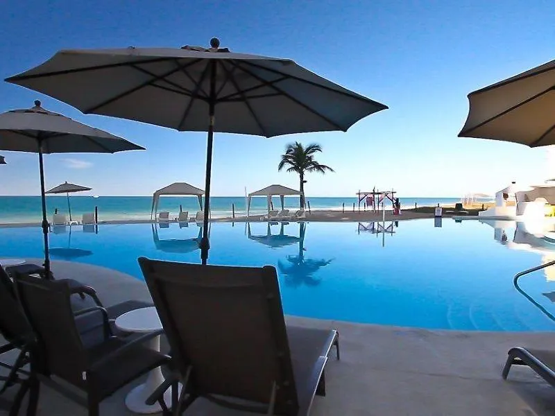 Park Royal Beach Mazatlan 3*,  Mexico