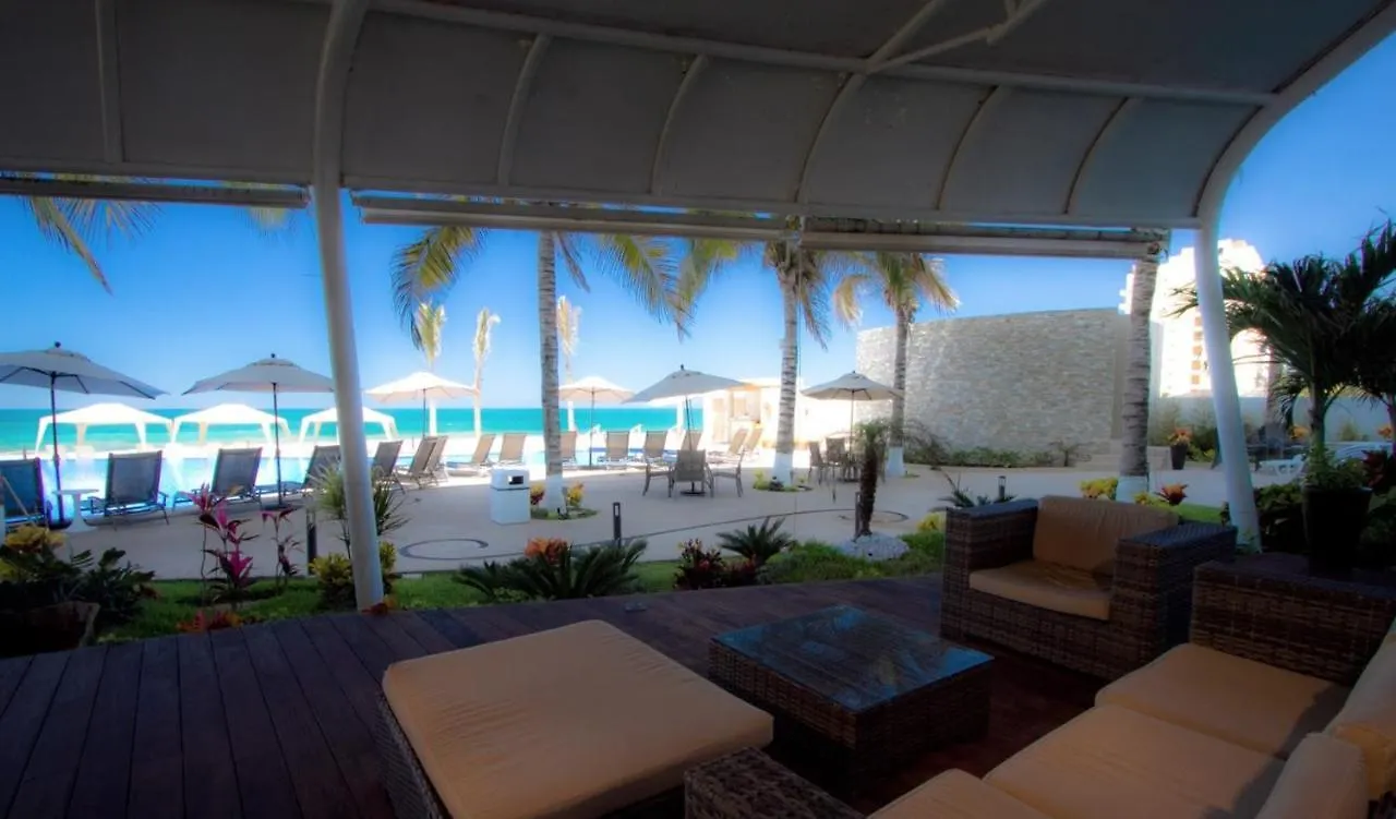 Hotel Park Royal Beach Mazatlan