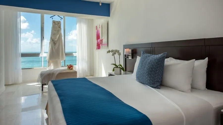 Hotel Park Royal Beach Mazatlan